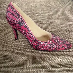 Lady Vanessa Hot Pink Couture